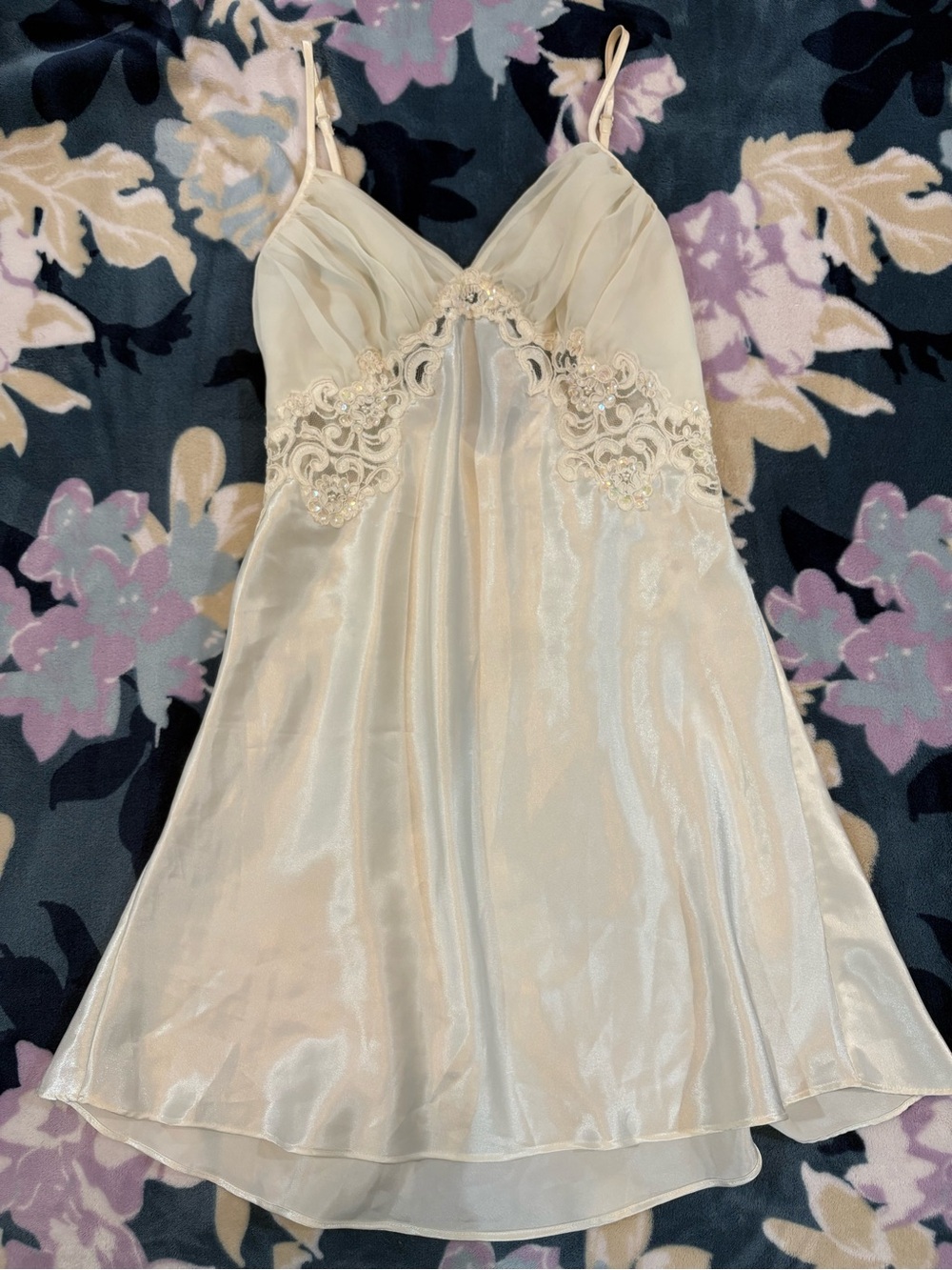 Victoria's Secret Cream Lace-Trim Slip, vintage